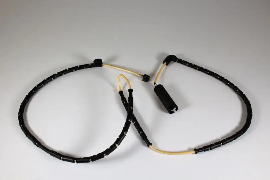 Eurospare Rear Disc Brake Pad Wear Sensor - SOE000011 New Arrival