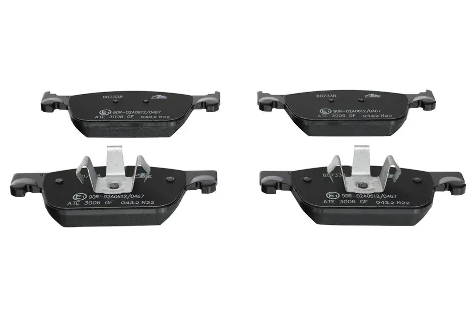 Deal ATE Front Disc Brake Pad Set - 31423652