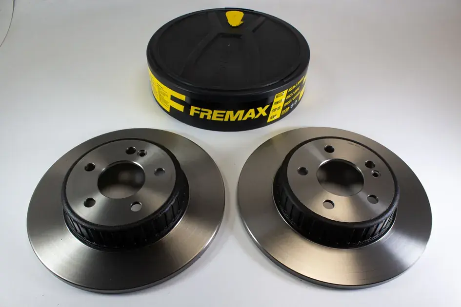 Fremax Rear Disc Brake Rotor - 0004230512 Markdown