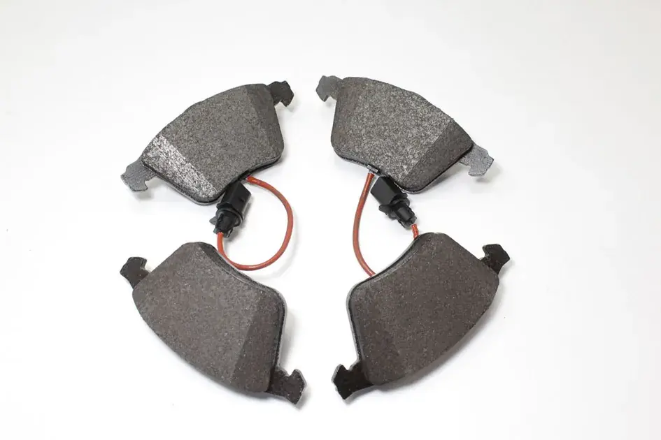 Jurid Front Disc Brake Pad Set - 8E0698151G New Arrival