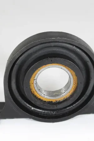 Best Seller URO Drive Shaft Center Support - 26121227997