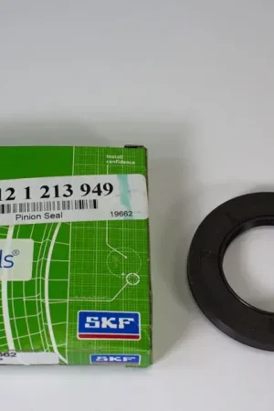 SKF Rear Differential Pinion Seal - 33121213949 Free Returns
