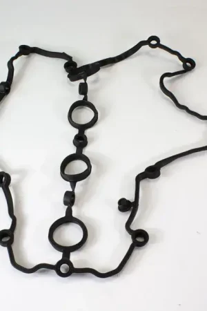 Save Now ElringKlinger Left Engine Valve Cover Gasket - 079103483T