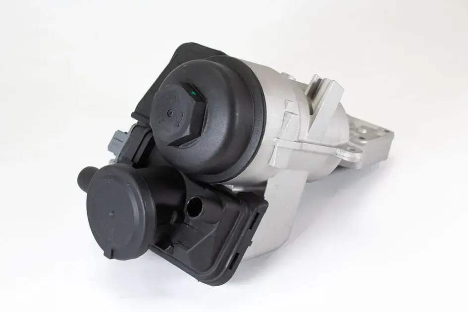 Next Day Delivery URO Engine Oil Filter Housing - 31338685