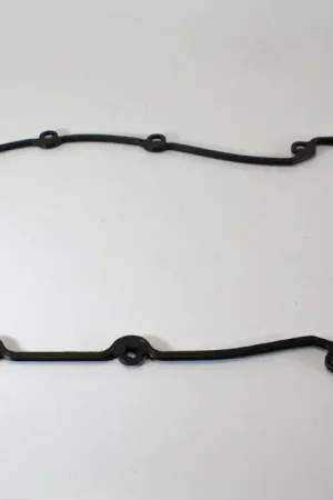 Eurospare Left Engine Valve Cover Gasket - C2S27975 Holiday Sale