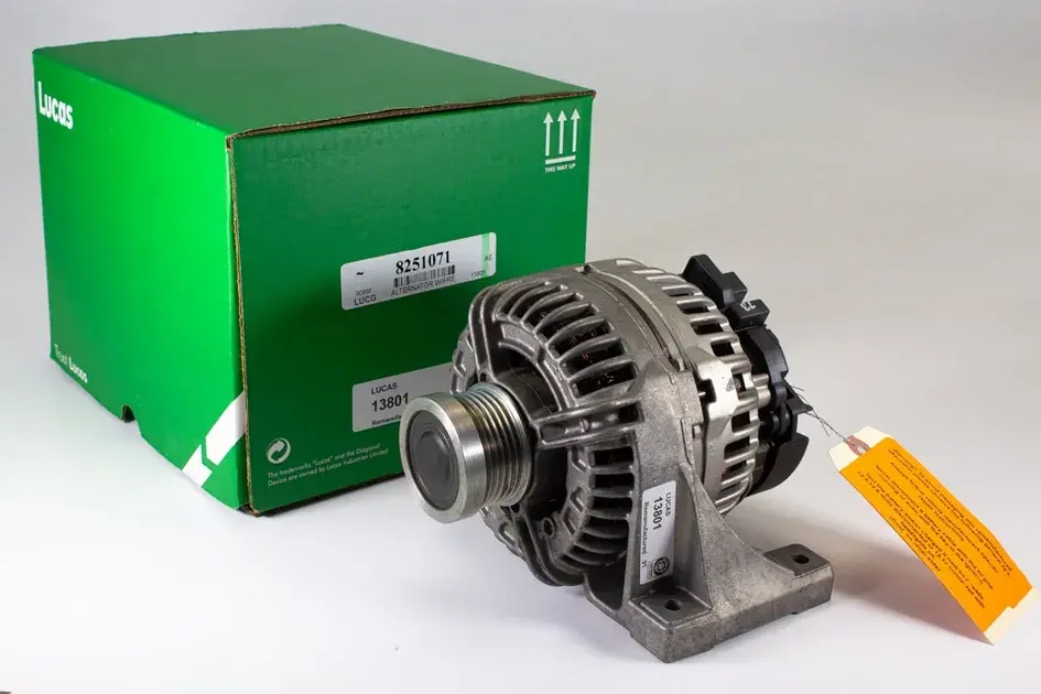 Editor’s Pick Lucas Alternator - 8251071