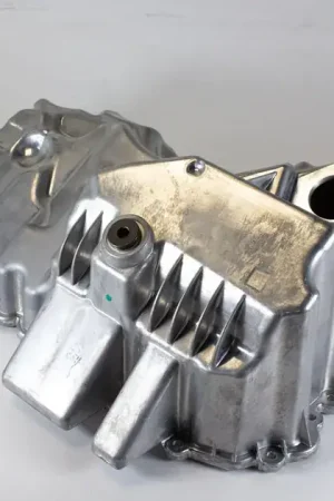 URO Engine Oil Pan - 11137618512 Sale