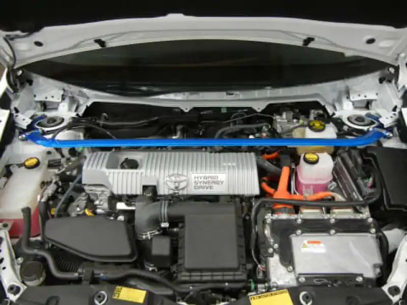 Must Have Cusco Strut Bar F-OS ZVW30 PRIUS **FOR USDM MODEL ONLY**