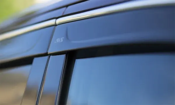 Authentic AVS 794053 Ventvisor Deflector; Smoke w/Chrome Trim; Low Profile; 4 pc.