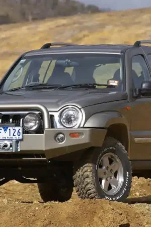 ARB Combar 05-08 Jeep Liberty KJ Worldwide Shipping